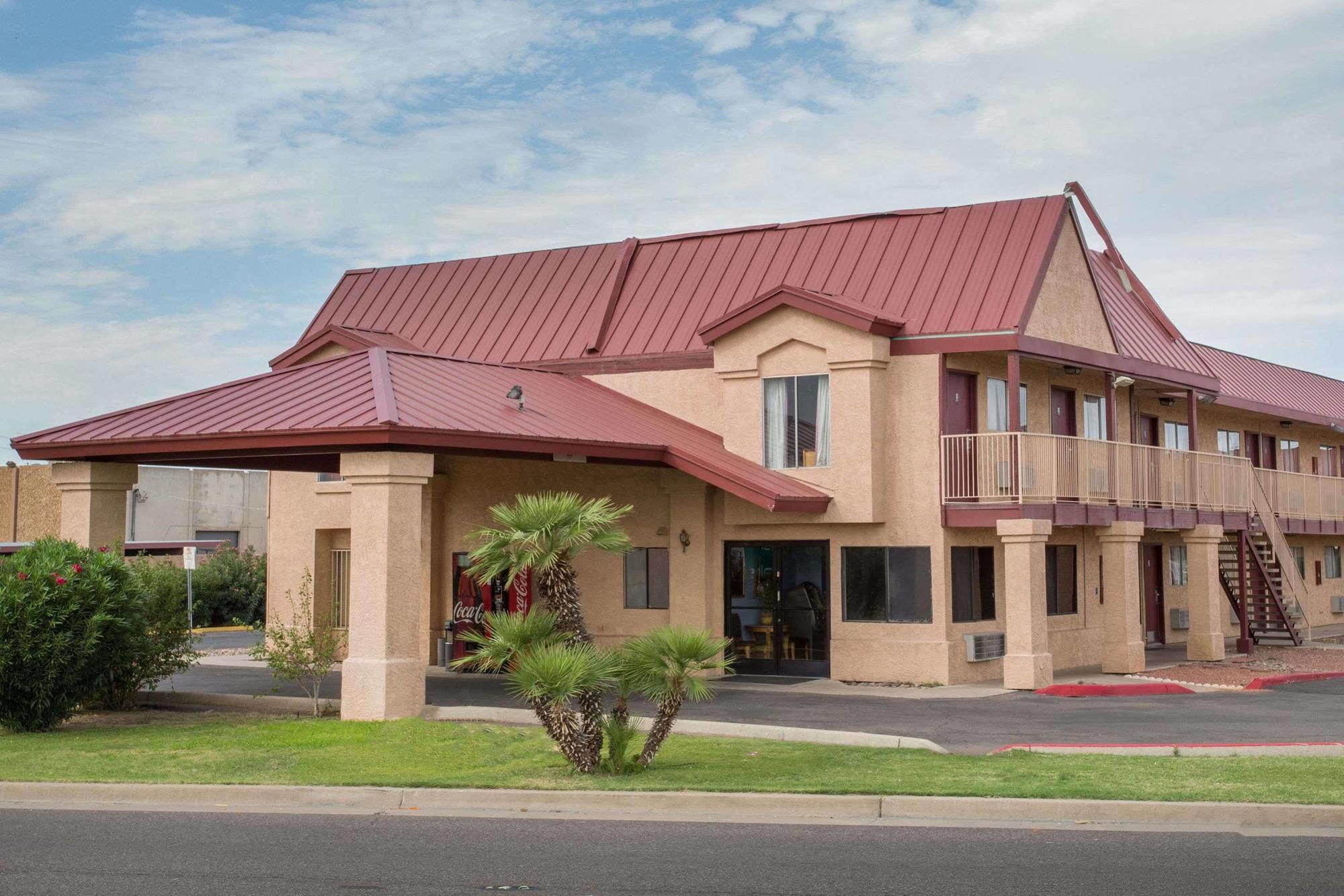 Knights Inn Phoenix At N Black Canyon Hwy Exteriér fotografie
