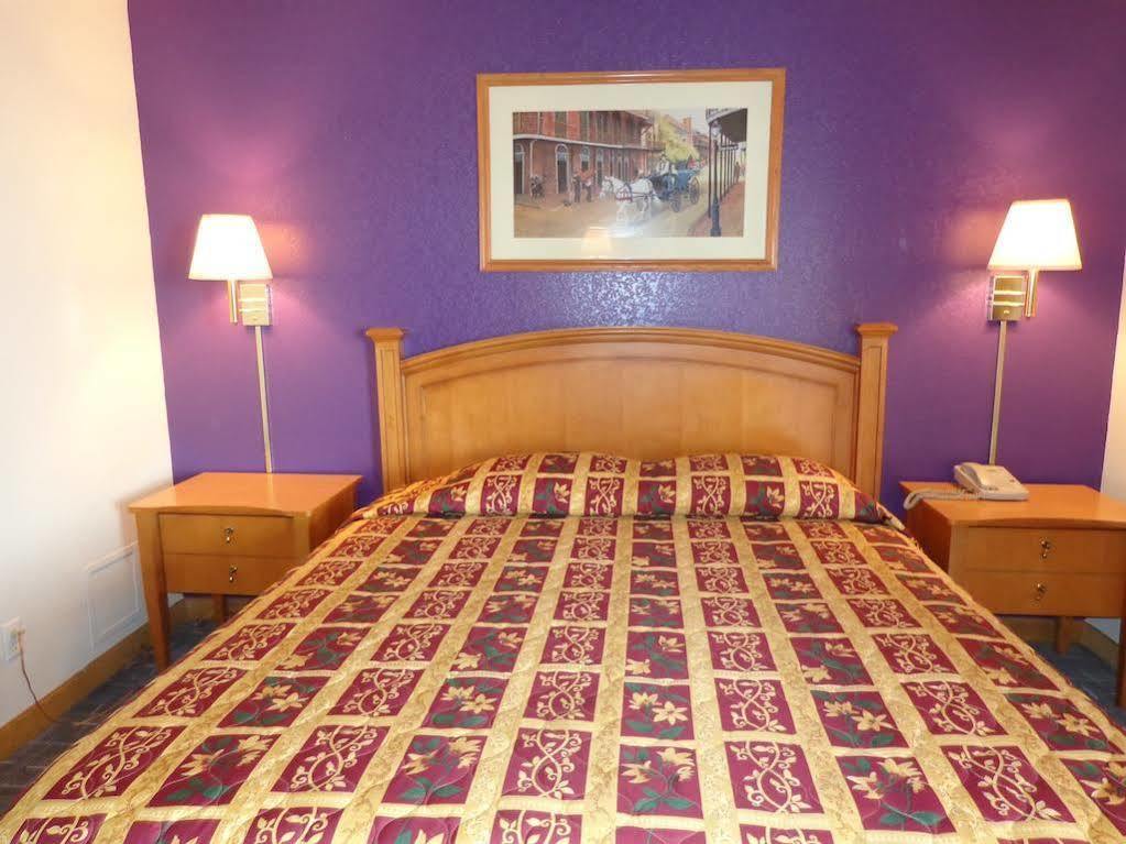 Knights Inn Phoenix At N Black Canyon Hwy Exteriér fotografie